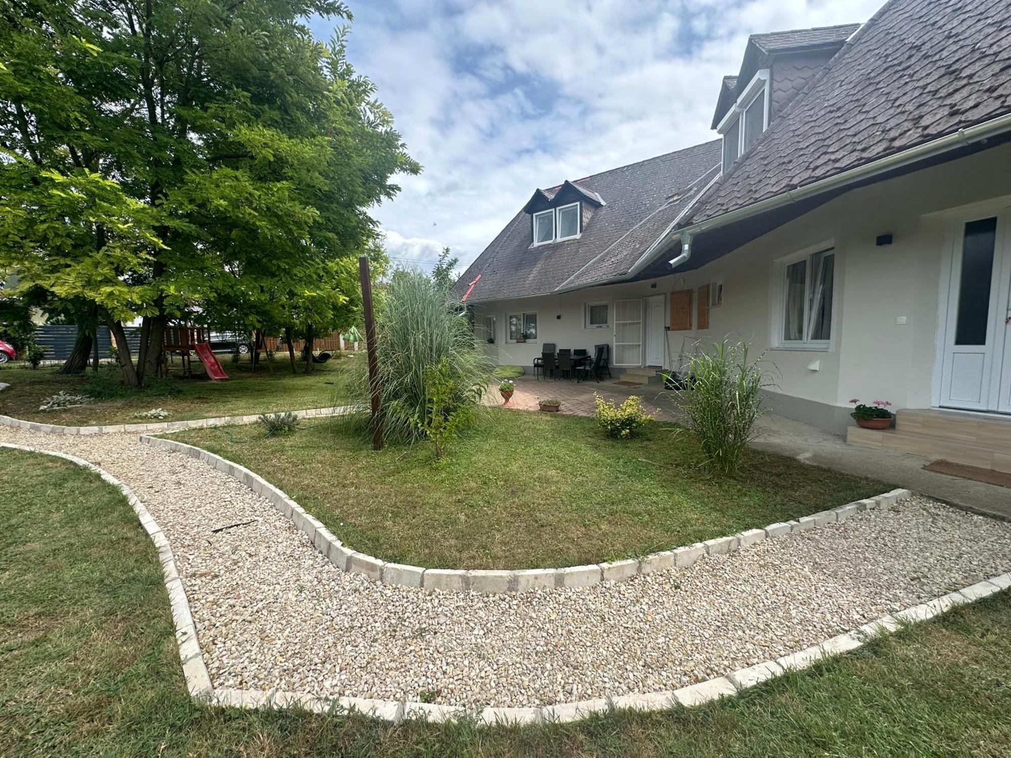 Levendulakert Siofok Apartmanhaz 外观 照片